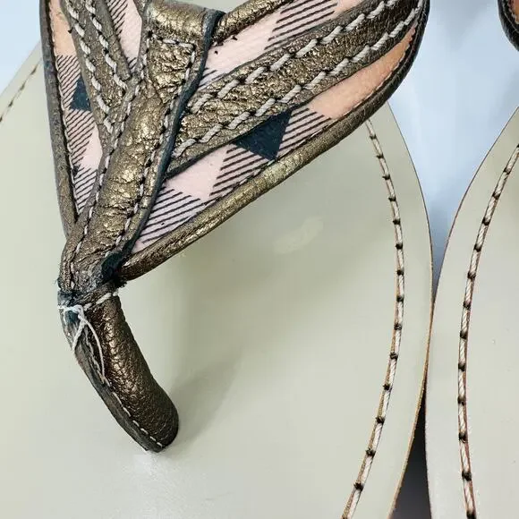 Burberry Women's Aldermary Haymarket Check Flip Flop Sandals Size 39 EU / 9 US - Picture 6 of 15